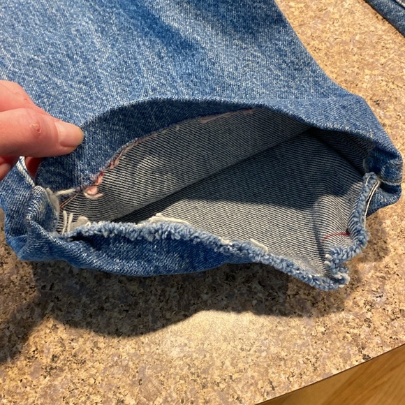 Carhartt Blue Jeans WITH FLAWS Stains and CUT OFF Relaxed Fit Tag Says 38 Waist - Picture 5 of 17